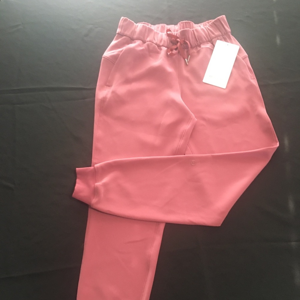 Lululemon On the Fly Jogger size 2